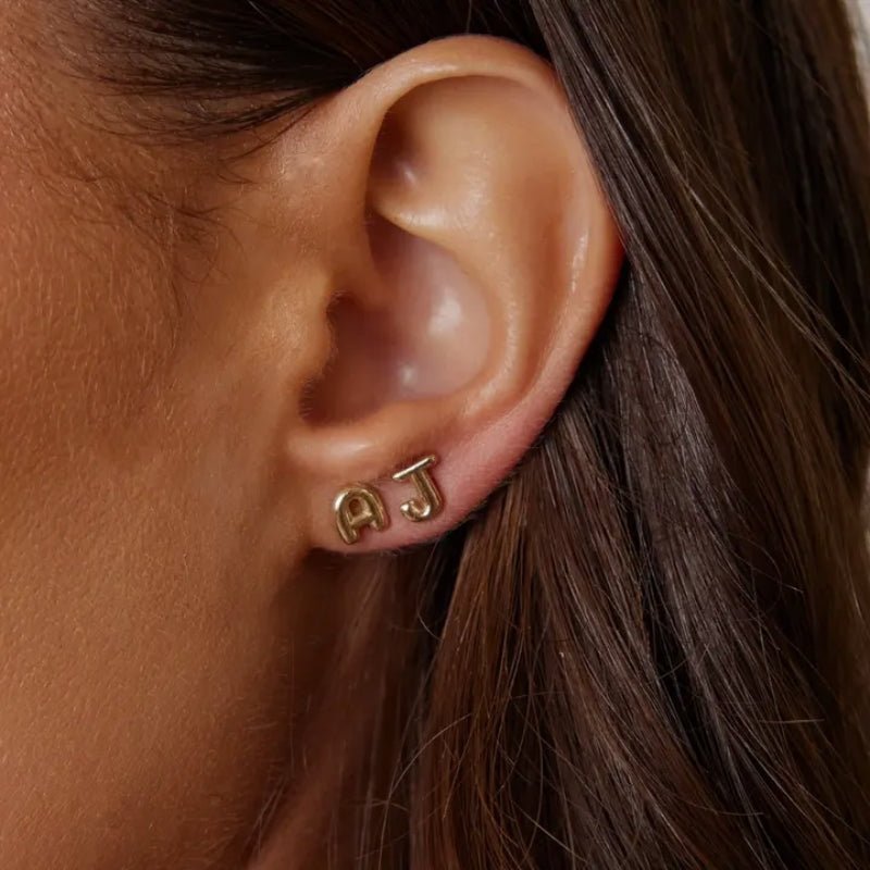 Pendientes Inicial - Letra Bubble Oro