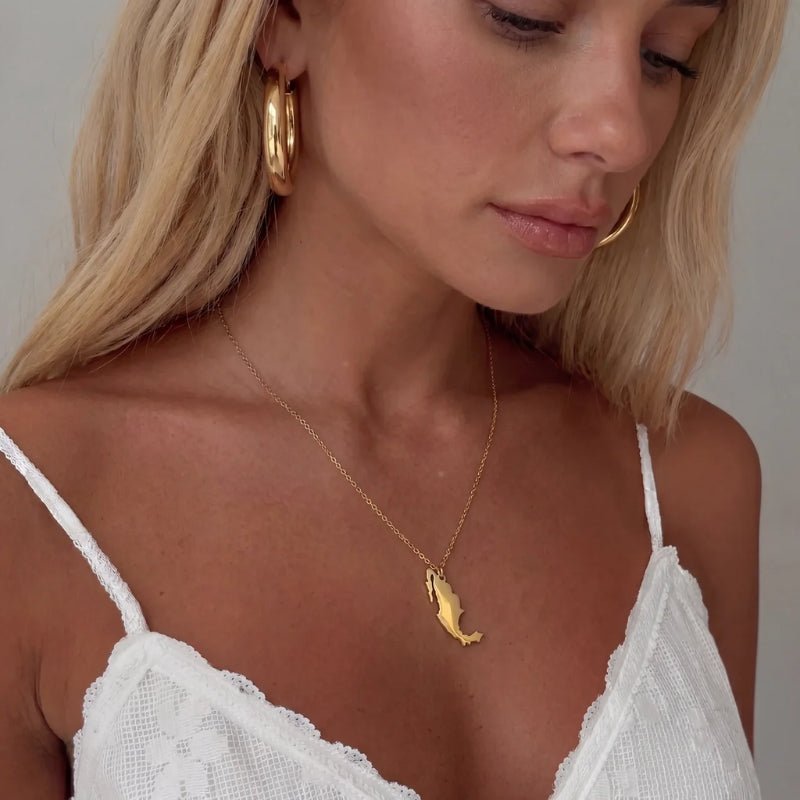 Collar Mapa - País Personalizado Oro