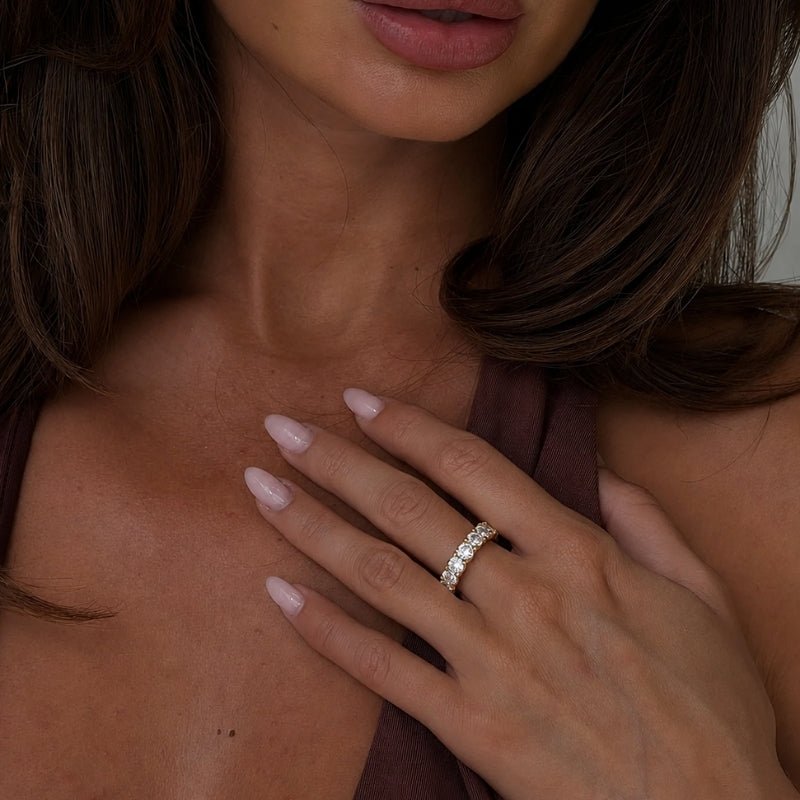 Anillo Cluster Pavé CZ - Macie