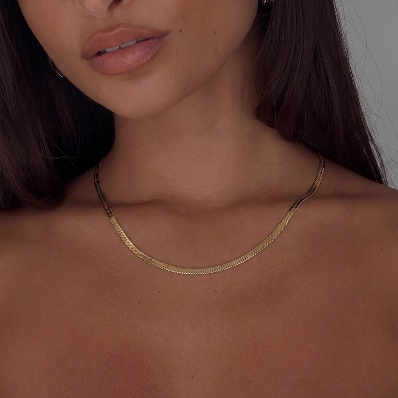 Collar Cadena Espina de Pescado - Plana Tejida Oro