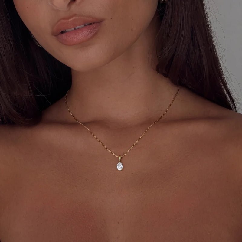 Collar Lágrima Talla Pera - Colgante Cristal Oro