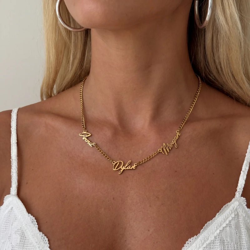 Collar Tres Nombres - Personalizado Oro